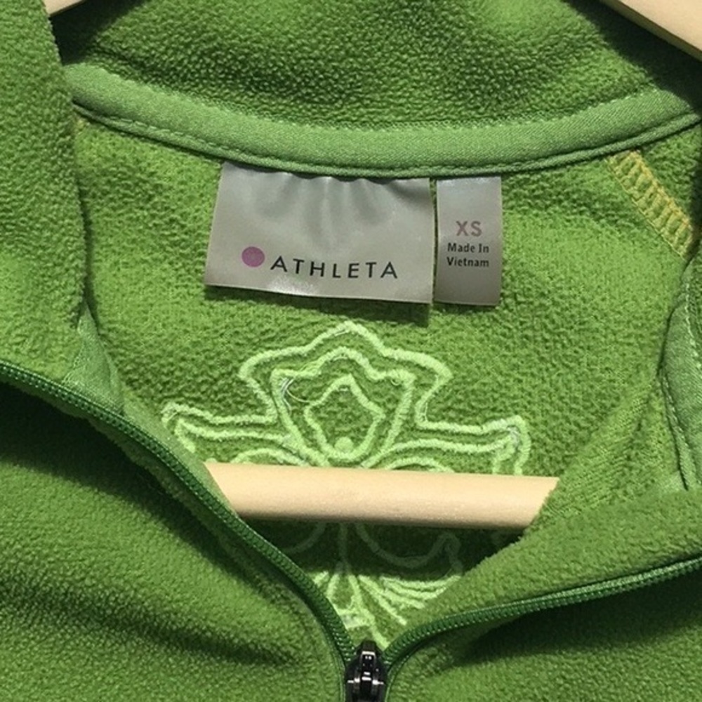 #10 ATHLETA. GREEN QUARTER ZIP FLEECE JACKET - Picture 3 of 11